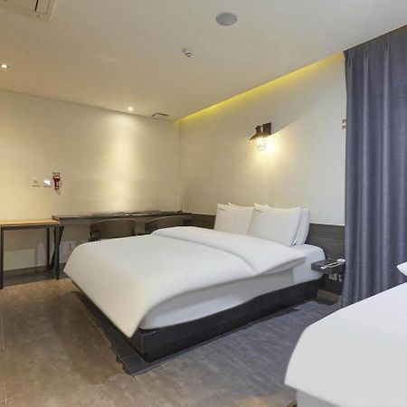 Hertz Hotel Seul Exterior foto